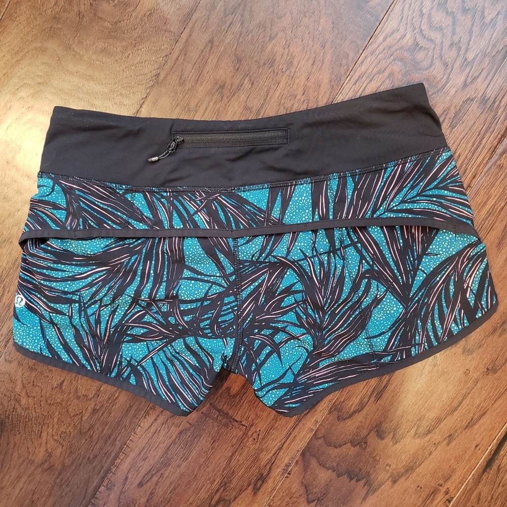 Lululemon Speed Short 4-Way Stretch Size 6 - Picture 2 of 4